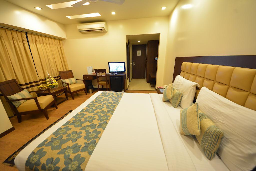 Premier Room