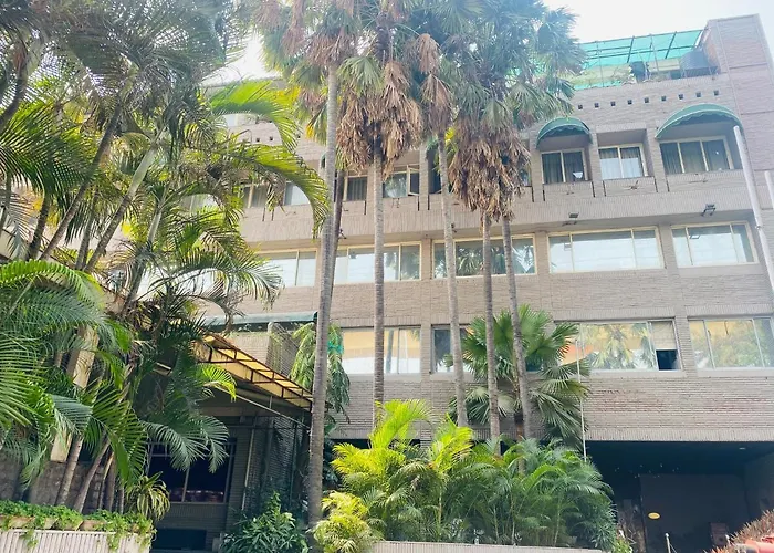 Hotel Airport Centre Point Nagpur